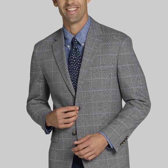 Does Jos A Bank Tailor